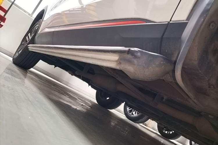 Used CHANGAN CS75 PLUS 2021 1.5T Automatic Luxury Version Right Side Sill