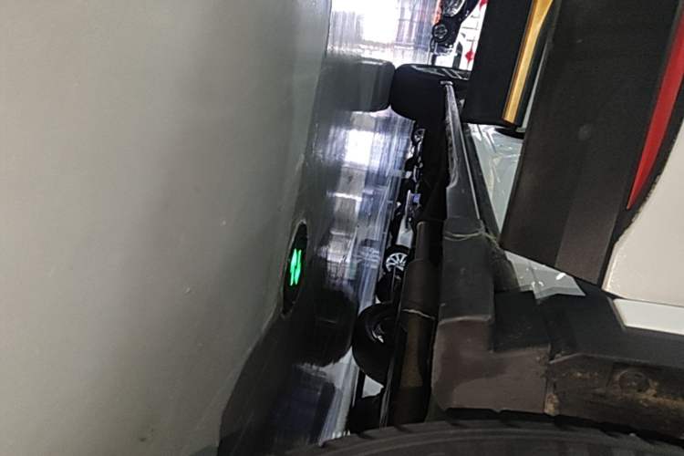 Used CHANGAN CS75 PLUS 2021 1.5T Automatic Prestige Model Right Side Sill