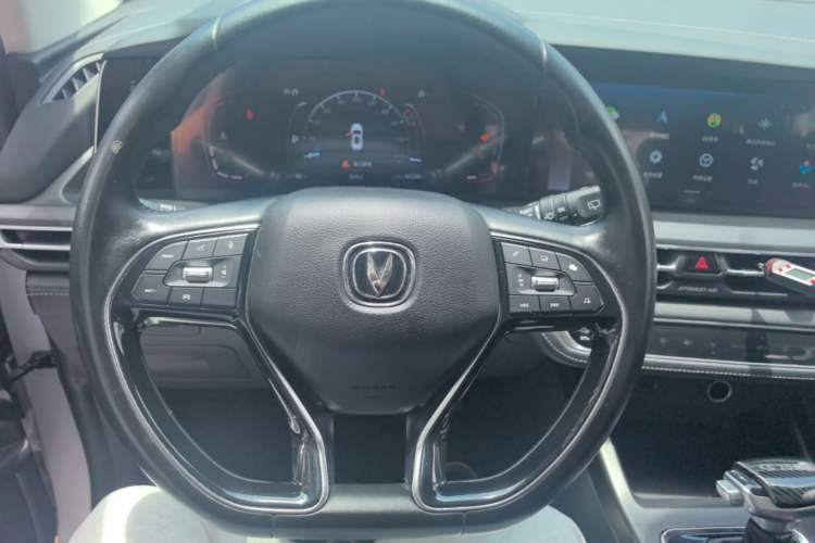 Used CHANGAN CS75 PLUS 2021 1.5T Automatic Luxury Version Steering Wheel