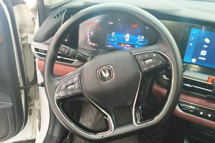 Used CHANGAN CS75 PLUS 2021 1.5T Automatic Luxury Version Steering Wheel