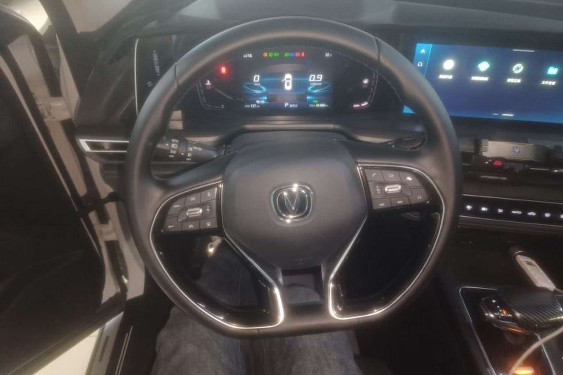 Used CHANGAN CS75 PLUS 2021 2.0T Automatic Pilot Version Steering Wheel