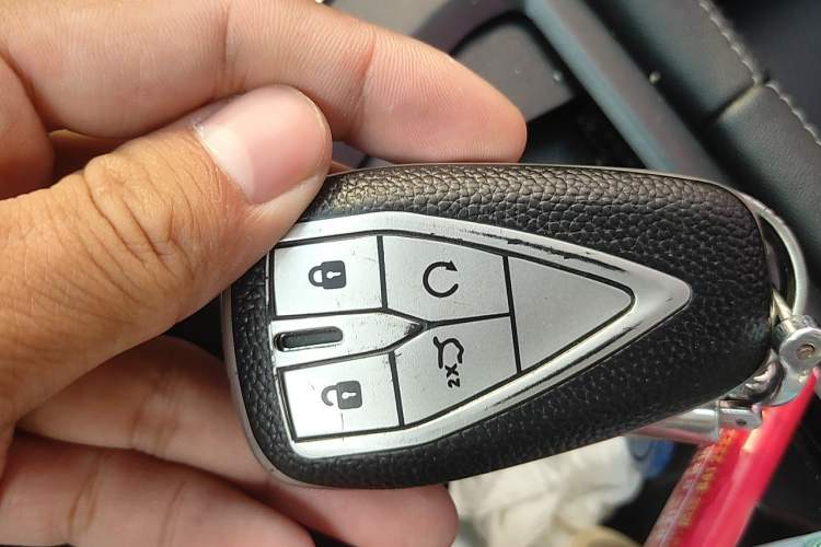 Used CHANGAN CS75 PLUS 2021 2.0T Automatic Pilot Version Vehicle Key
