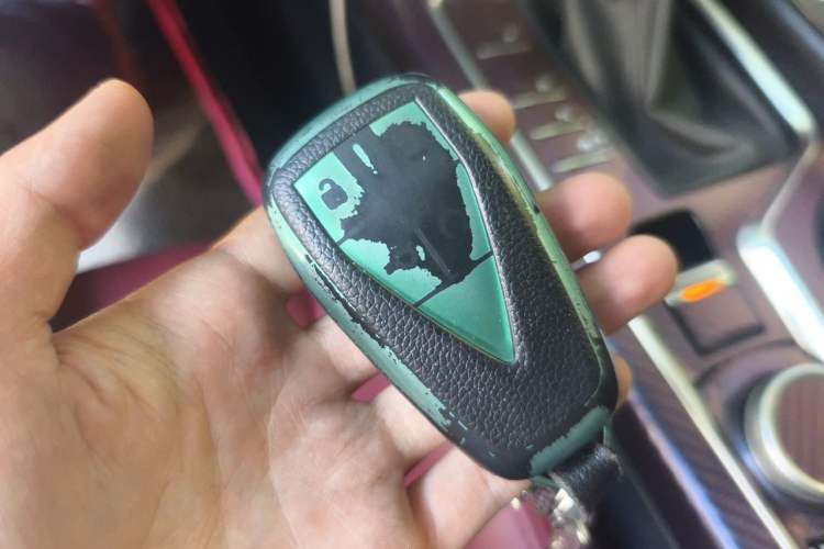 Used CHANGAN CS75 PLUS 2021 1.5T Automatic Luxury Version Vehicle Key