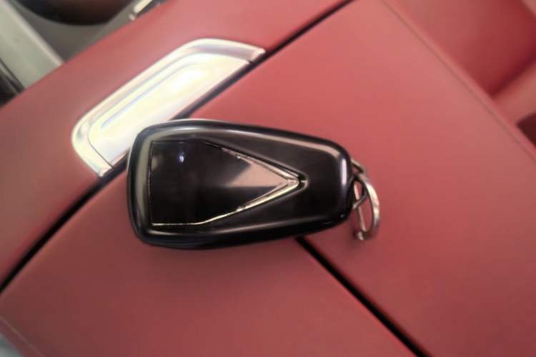 Used CHANGAN CS75 PLUS 2021 2.0T Automatic Pilot Version Vehicle Key