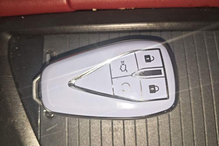 Used CHANGAN CS75 PLUS 2021 2.0T Automatic Pilot Version Vehicle Key