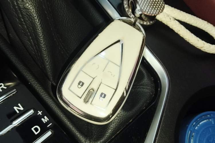 Used CHANGAN CS75 PLUS 2021 1.5T Automatic Luxury Version Vehicle Key