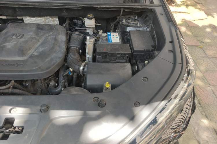 Used CHANGAN CS75 PLUS 2022 2nd Generation 1.5T Automatic Luxury Version Engine Bay Left