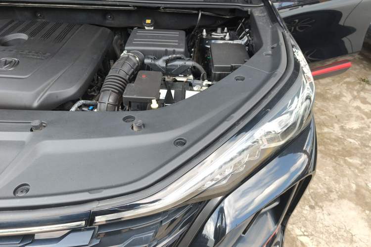 Used CHANGAN CS75 PLUS 2022 Classic Edition 1.5T Automatic Pioneer Model Engine Bay Left