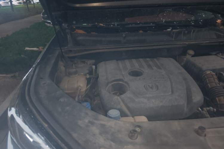 Used CHANGAN CS75 PLUS 2022 1.5T Automatic Prestige Model Engine Bay Right