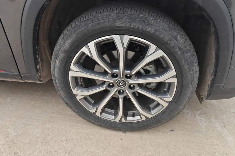Used CHANGAN CS75 PLUS 2022 2.0T Automatic Pilot Version Exterior 7