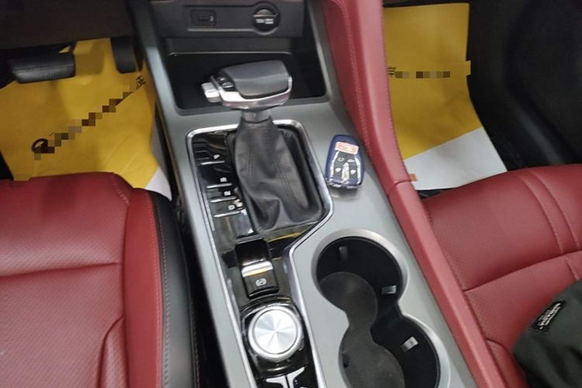 Used CHANGAN CS75 PLUS 2022 Classic Edition 1.5T Automatic Pioneer Model Gear Lever