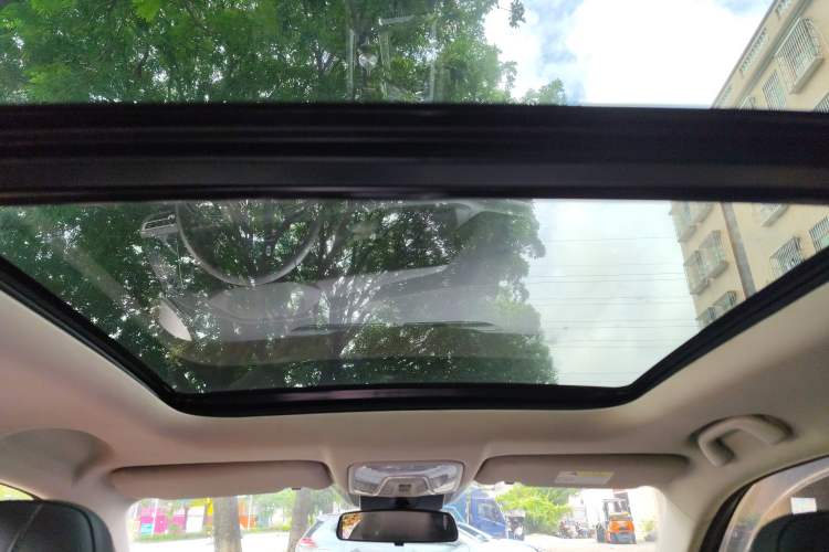 Used CHANGAN CS75 PLUS 2022 1.5T Automatic Prestige Model Headliner