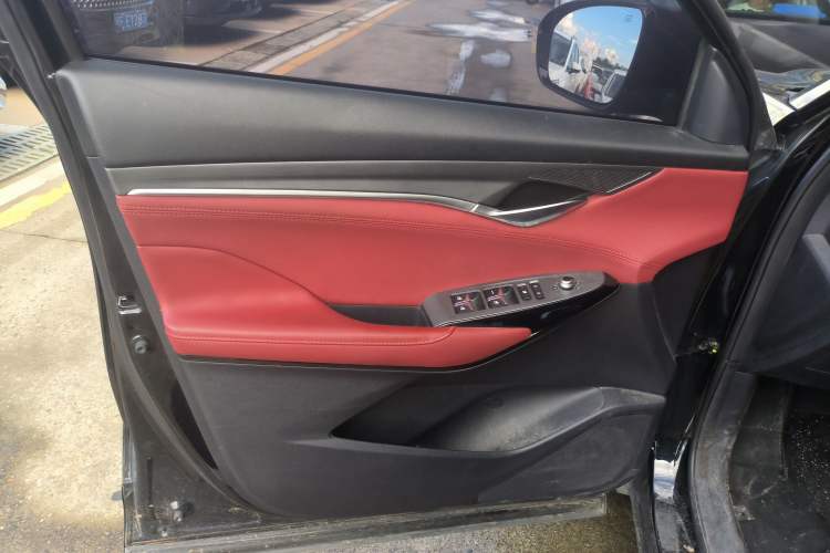 Used CHANGAN CS75 PLUS 2022 1.5T Automatic Luxury Model Left Front Door Interior