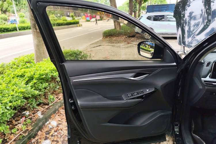 Used CHANGAN CS75 PLUS 2022 1.5T Automatic Prestige Model Left Front Door Interior