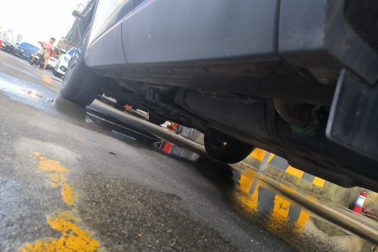 Used CHANGAN CS75 PLUS 2022 1.5T Automatic Luxury Model Left Side Sill