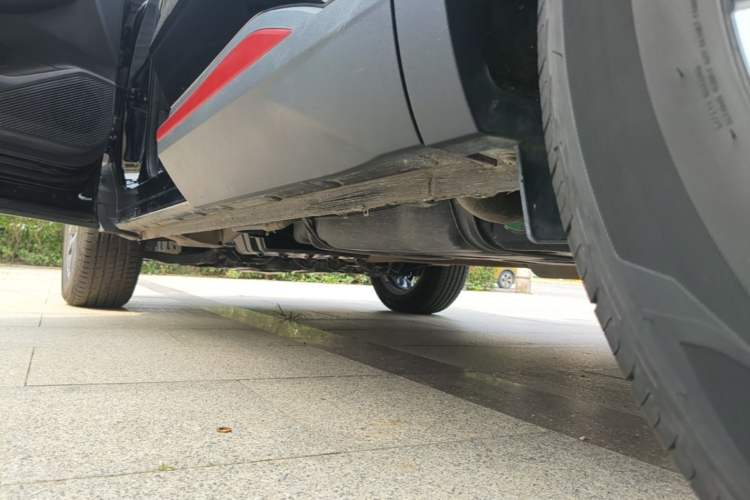 Used CHANGAN CS75 PLUS 2022 2nd Generation 1.5T Automatic Prestige Version Left Side Sill