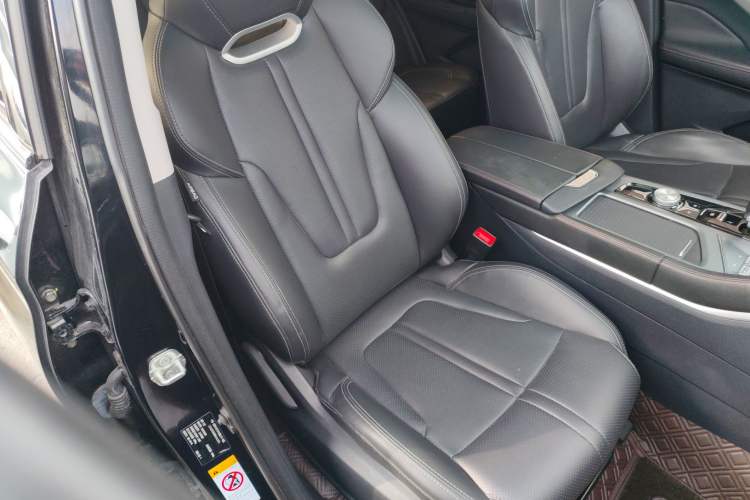 Used CHANGAN CS75 PLUS 2022 1.5T Automatic Luxury Model Right Front Seat