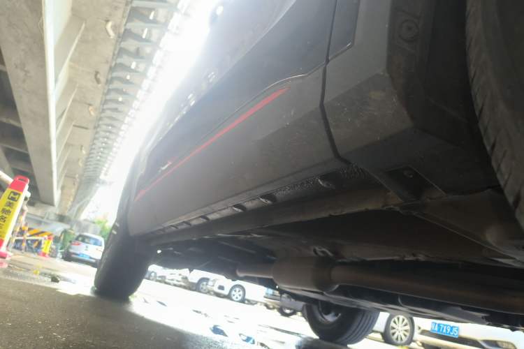 Used CHANGAN CS75 PLUS 2022 1.5T Automatic Luxury Model Right Side Sill