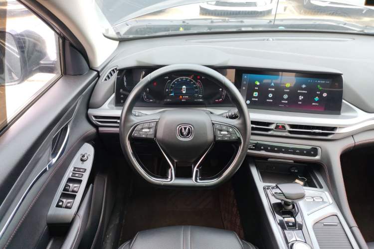 Used CHANGAN CS75 PLUS 2022 1.5T Automatic Luxury Model Steering Wheel
