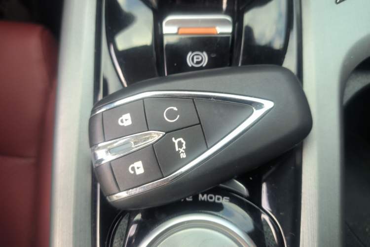 Used CHANGAN CS75 PLUS 2022 2.0T Automatic Pilot Version Vehicle Key