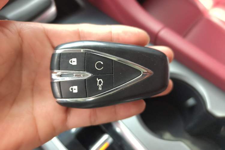 Used CHANGAN CS75 PLUS 2022 Classic Edition 1.5T Automatic Pioneer Model Vehicle Key