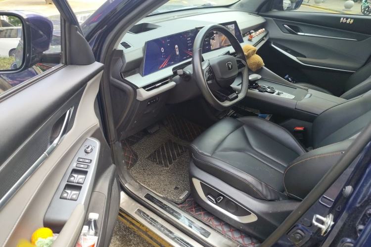 Used CHANGAN CS75 PLUS 2022 2nd Generation 1.5T Automatic Pilot Version Driver Seat