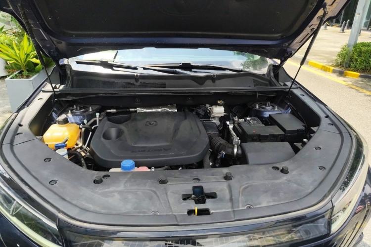 Used CHANGAN CS75 PLUS 2022 2nd Generation 1.5T Automatic Pilot Version Engine Bay