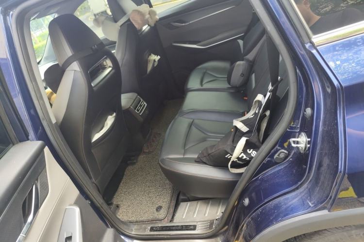 Used CHANGAN CS75 PLUS 2022 2nd Generation 1.5T Automatic Pilot Version Left Rear Seat