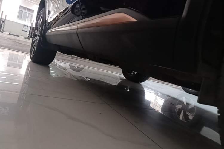 Used CHANGAN CS75 PLUS 2022 2nd Generation 2.0T Automatic Navigation Version Left Side Sill