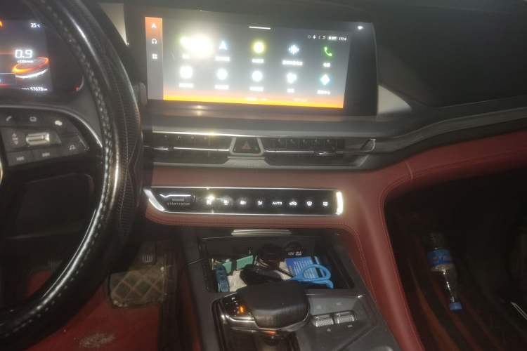 Used CHANGAN CS75 PLUS 2022 1.5T Automatic Luxury Model Audio And AC Panel