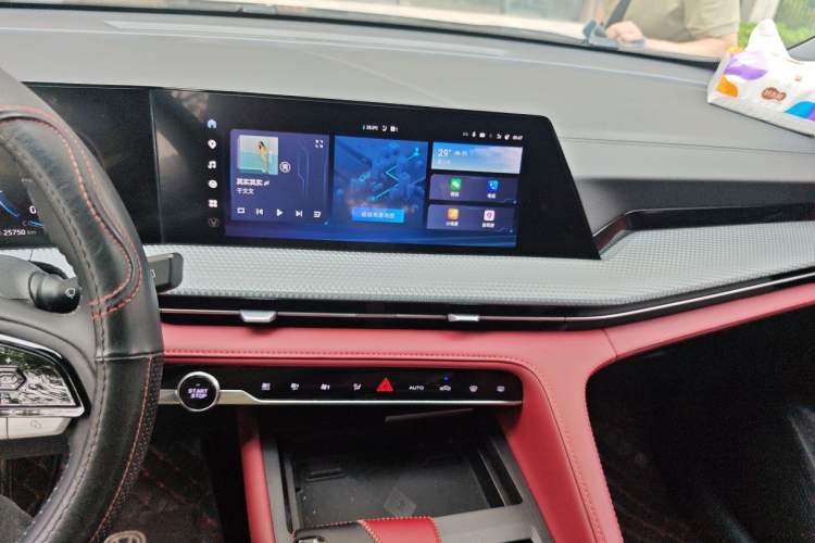 Used CHANGAN CS75 PLUS 2022 2nd Generation 1.5T Automatic Prestige Version Audio And AC Panel
