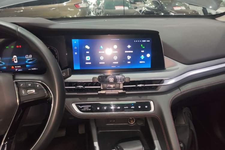 Used CHANGAN CS75 PLUS 2022 Classic Edition 1.5T Automatic Pioneer Model Audio And AC Panel