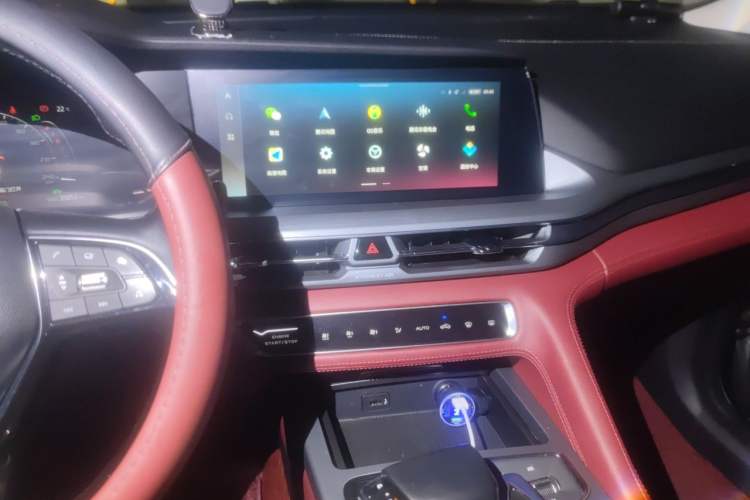 Used CHANGAN CS75 PLUS 2022 2.0T Automatic Pilot Version Audio And AC Panel