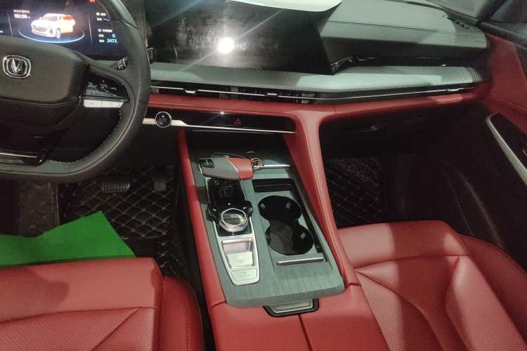 Used CHANGAN CS75 PLUS 2022 2nd Generation 1.5T Automatic Prestige Version Audio And AC Panel