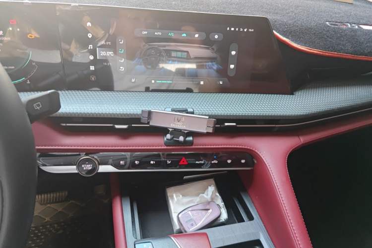 Used CHANGAN CS75 PLUS 2022 2nd Generation 1.5T Automatic Prestige Version Audio And AC Panel