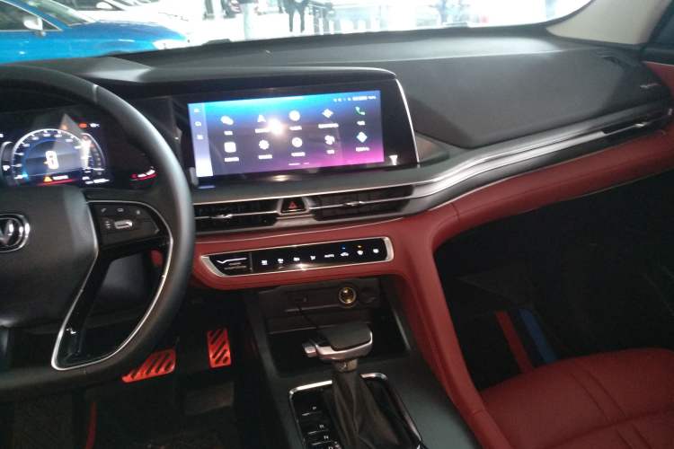 Used CHANGAN CS75 PLUS 2022 Classic Edition 1.5T Automatic Pioneer Model Audio And AC Panel