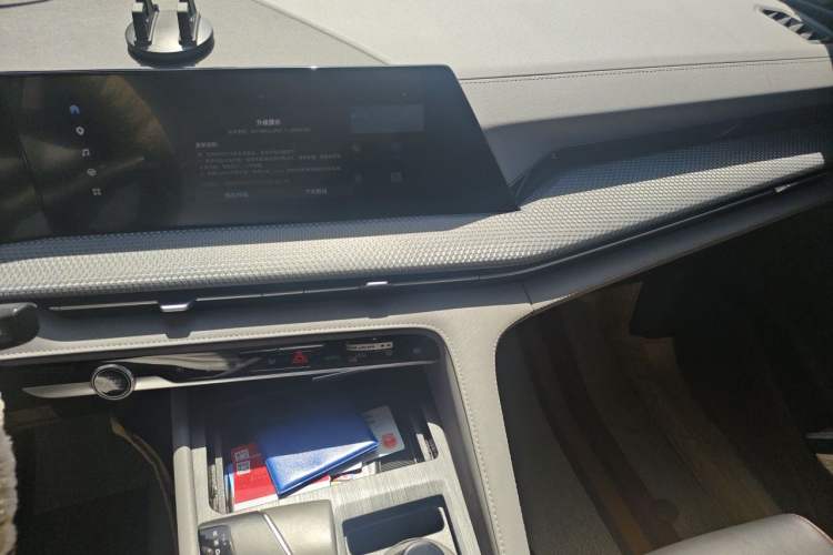 Used CHANGAN CS75 PLUS 2022 2nd Generation 1.5T Automatic Prestige Version Audio And AC Panel