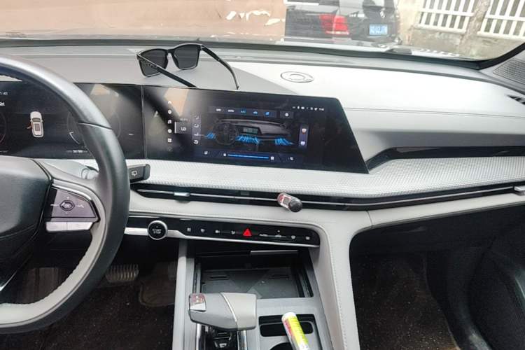 Used CHANGAN CS75 PLUS 2022 2nd Generation 1.5T Automatic Prestige Version Audio And AC Panel