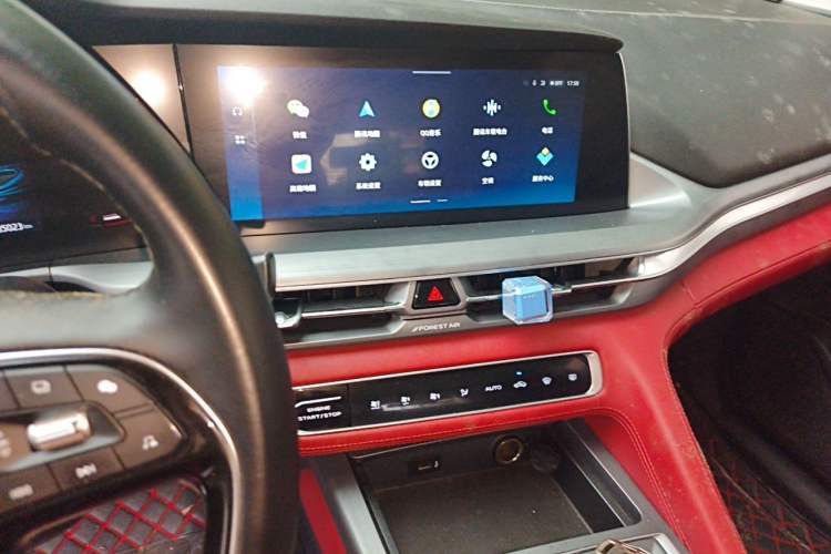 Used CHANGAN CS75 PLUS 2022 2.0T Automatic Pilot Version Audio And AC Panel