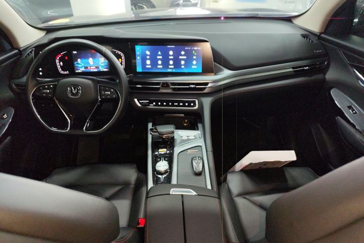 Used CHANGAN CS75 PLUS 2022 2.0T Automatic Pilot Version Center Console
