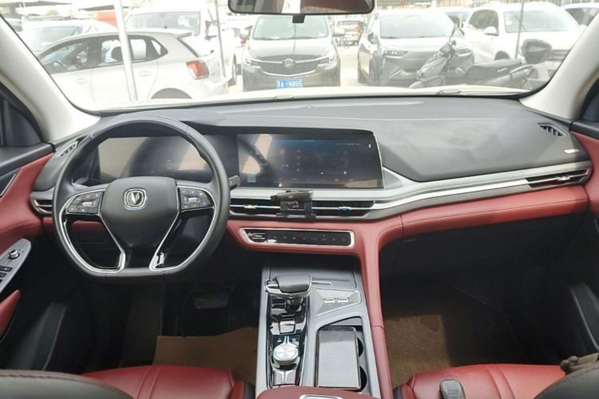 Used CHANGAN CS75 PLUS 2022 1.5T Automatic Luxury Model Center Console