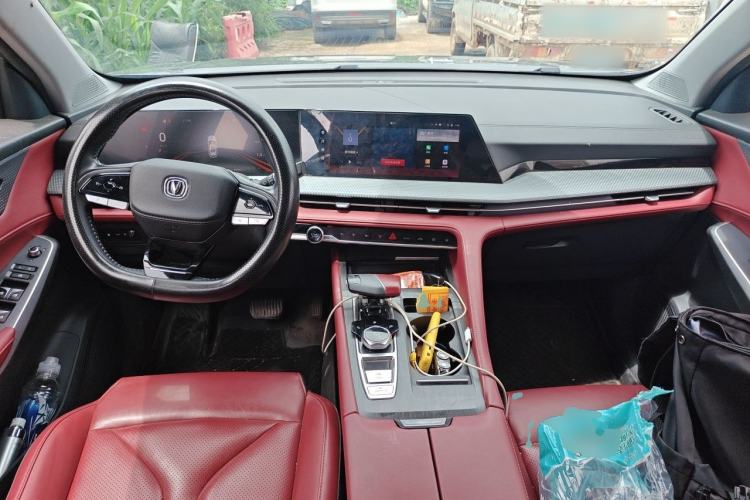 Used CHANGAN CS75 PLUS 2022 2nd Generation 1.5T Automatic Luxury Edition Center Console