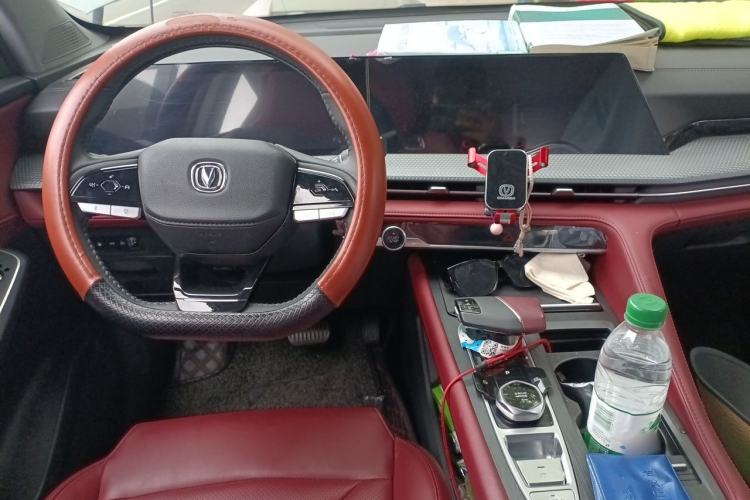 Used CHANGAN CS75 PLUS 2022 2nd Generation 1.5T Automatic Prestige Version Center Console