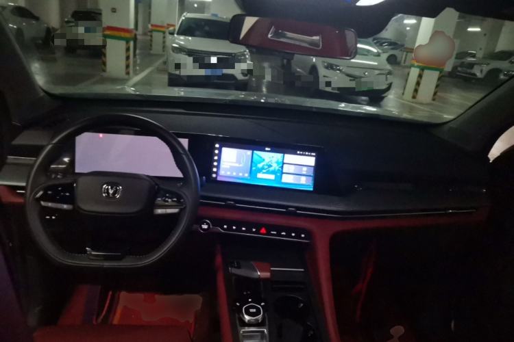 Used CHANGAN CS75 PLUS 2022 2nd Generation 1.5T Automatic Prestige Version Center Console
