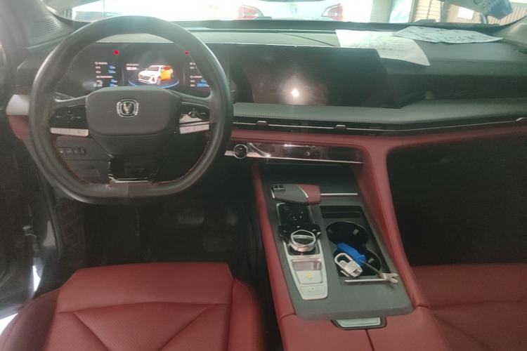 Used CHANGAN CS75 PLUS 2022 2nd Generation 1.5T Automatic Prestige Version Center Console