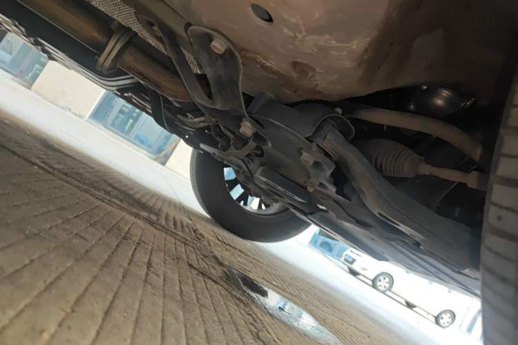 Used CHANGAN CS75 PLUS 2022 2nd Generation 1.5T Automatic Prestige Version Chassis Front Right
