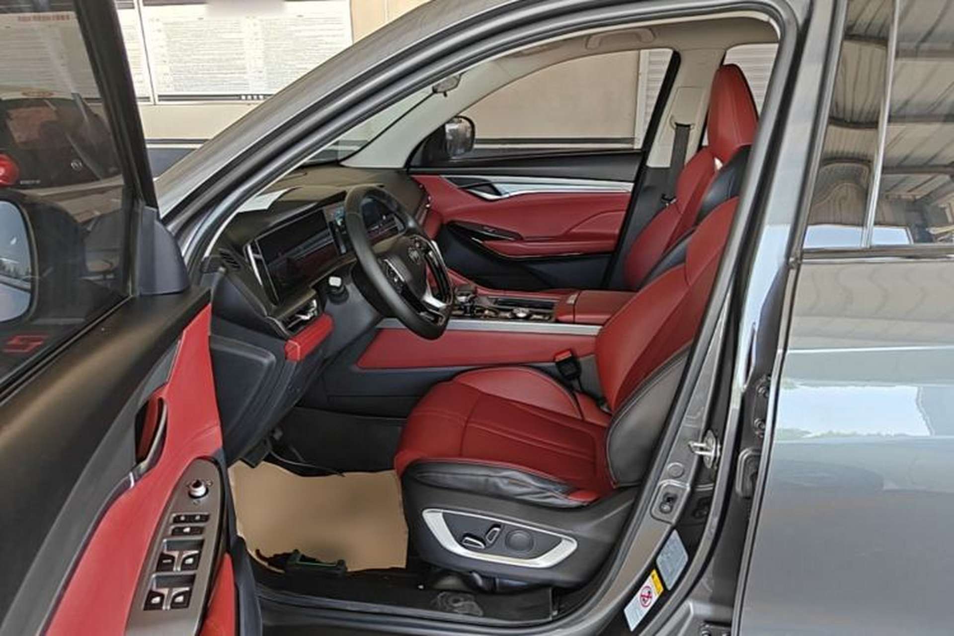 Used CHANGAN CS75 PLUS 2022 1.5T Automatic Luxury Model Driver Seat