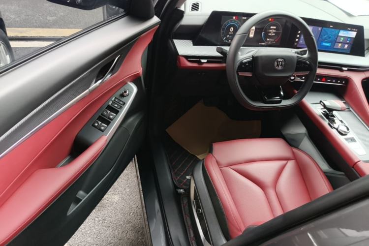 Used CHANGAN CS75 PLUS 2022 2nd Generation 1.5T Automatic Luxury Version Driver Seat