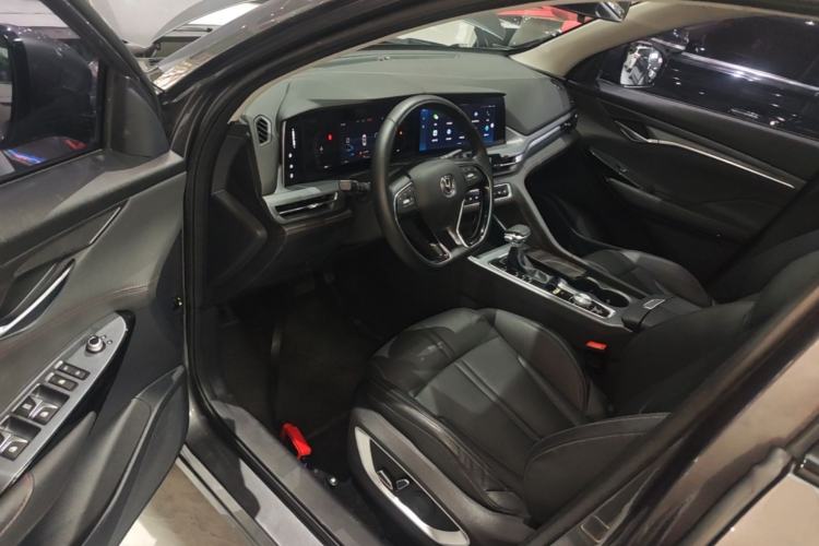Used CHANGAN CS75 PLUS 2022 Classic Edition 1.5T Automatic Pioneer Model Driver Seat