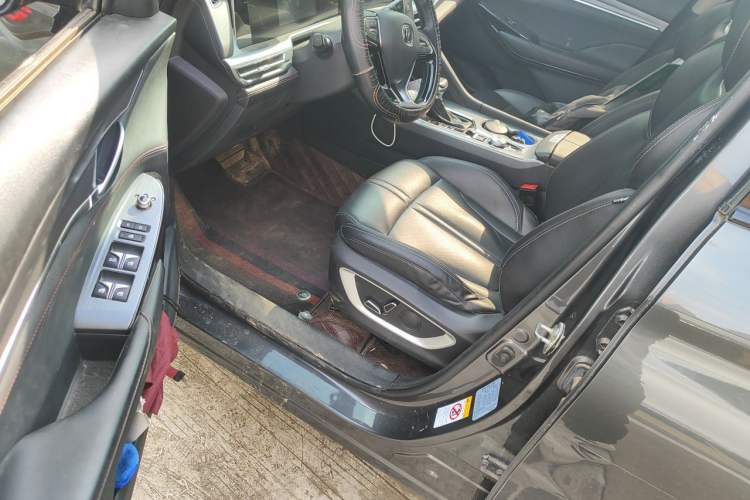 Used CHANGAN CS75 PLUS 2022 1.5T Automatic Elite Version Driver Seat